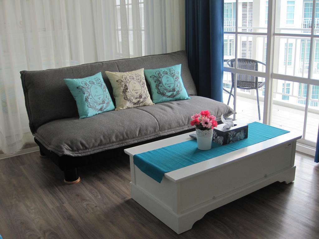 Summer Hua Hin Unit 703 Room photo